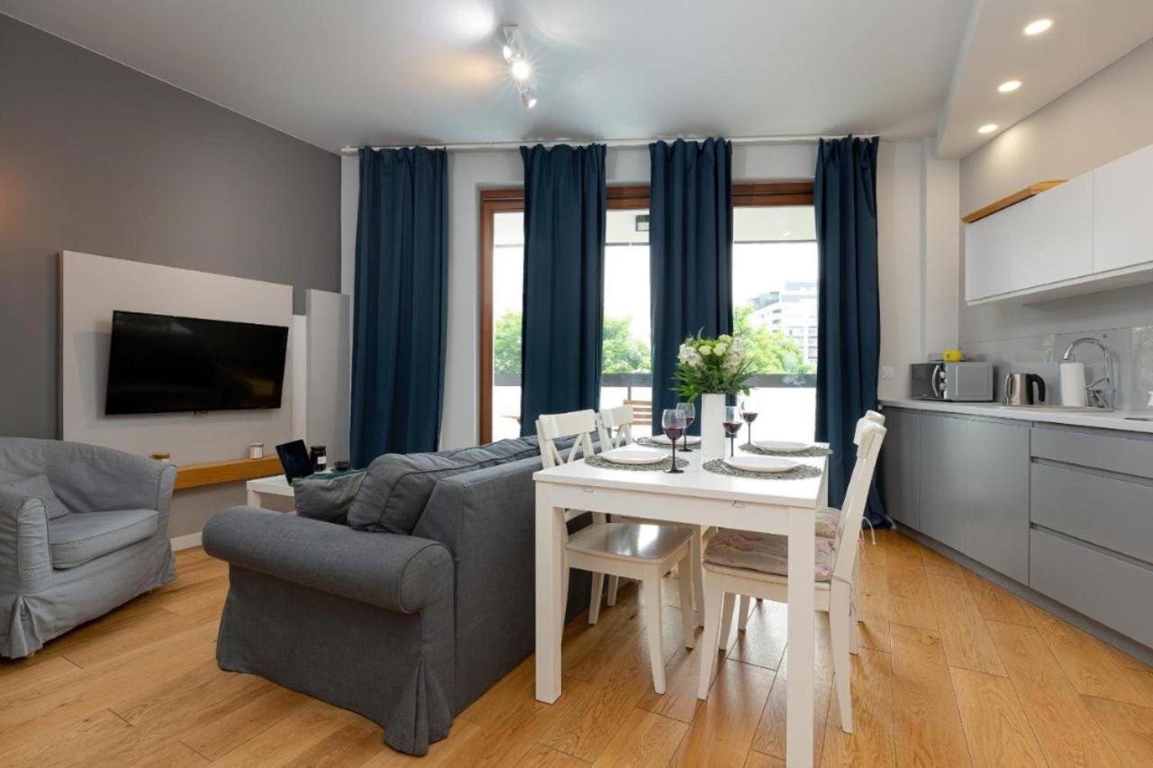 Modern Apartment Near Hilton Warschau Exterior foto